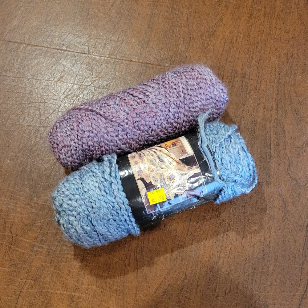 Set of 2 skeins Lion Brand Homespun Yarn Blue and Lavender Bulky Acrylic New